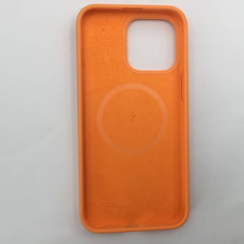 <strong>硅膠手機(jī)殼</strong>