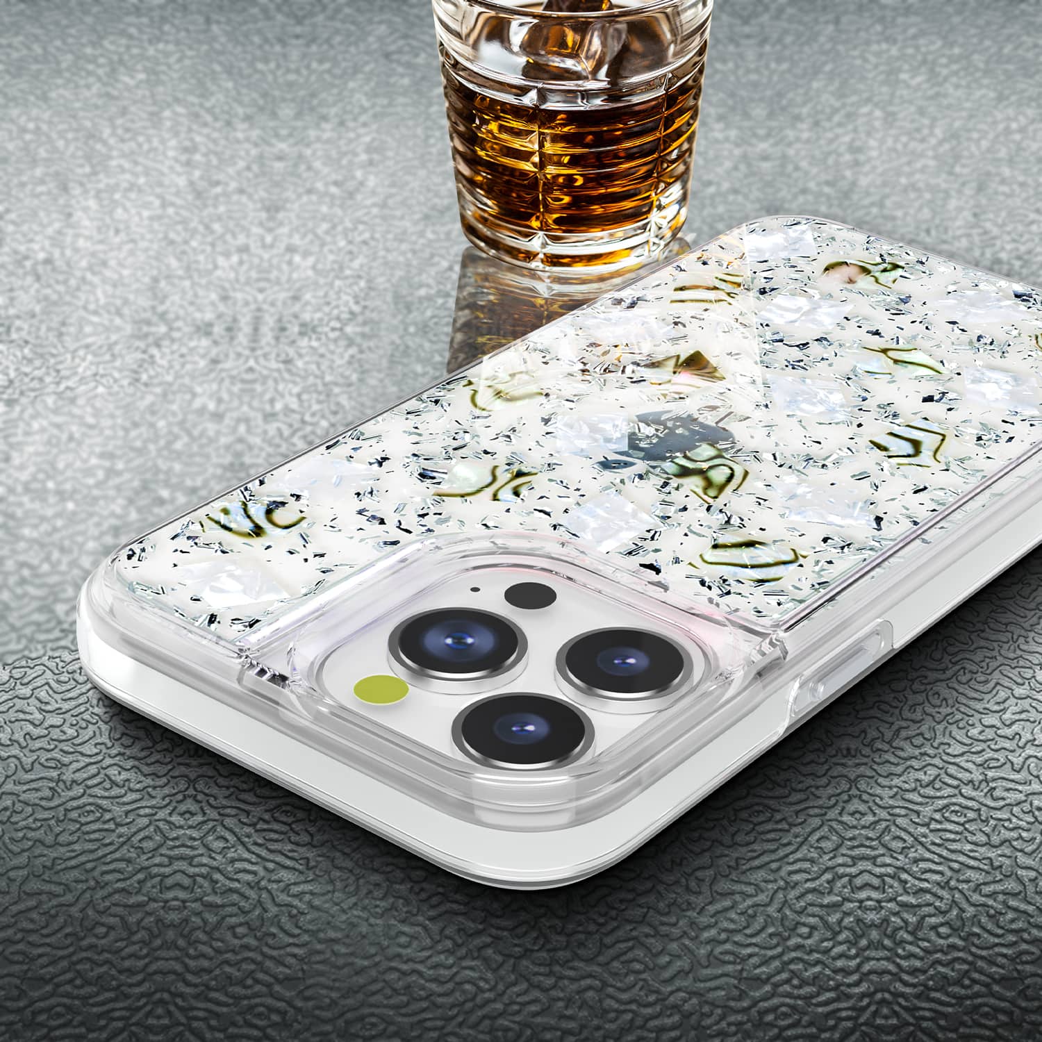 <strong>iPhone13 Pro 銀貝手機(jī)殼</strong>