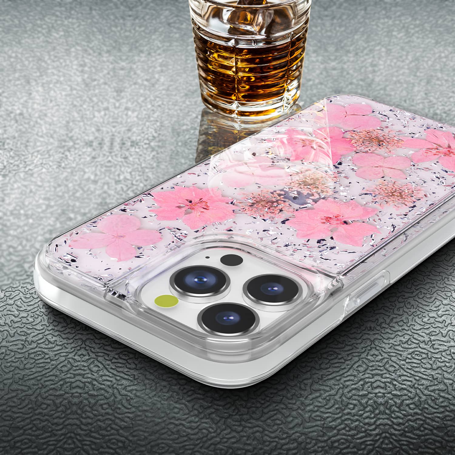 <strong>iPhone13 Pro 銀粉手機(jī)殼</strong>